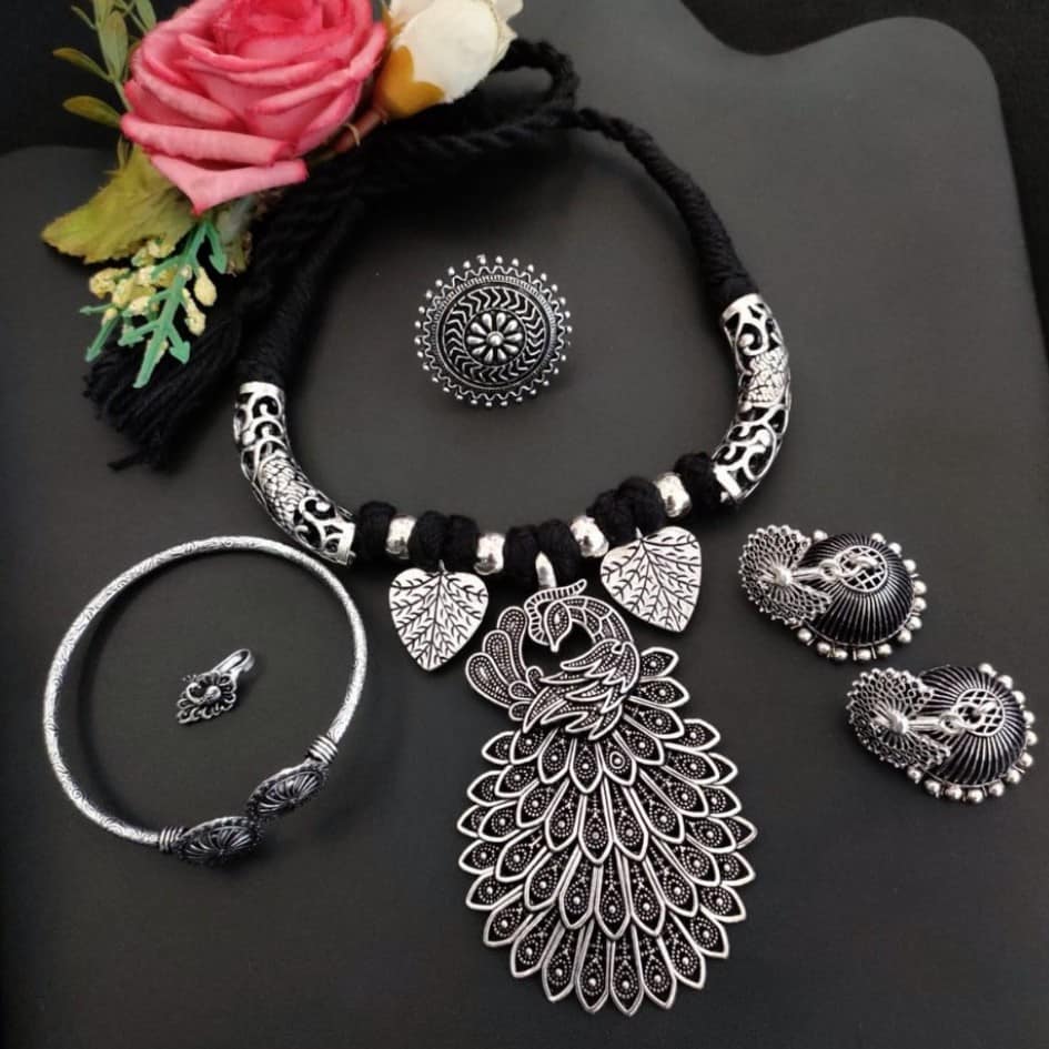 Beautiful Silver Necklace