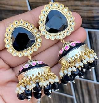 Beautiful Minakari earings